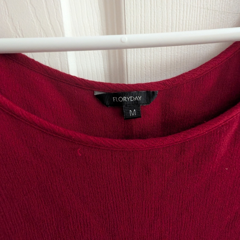 Red Dress - Picture 2 of 3